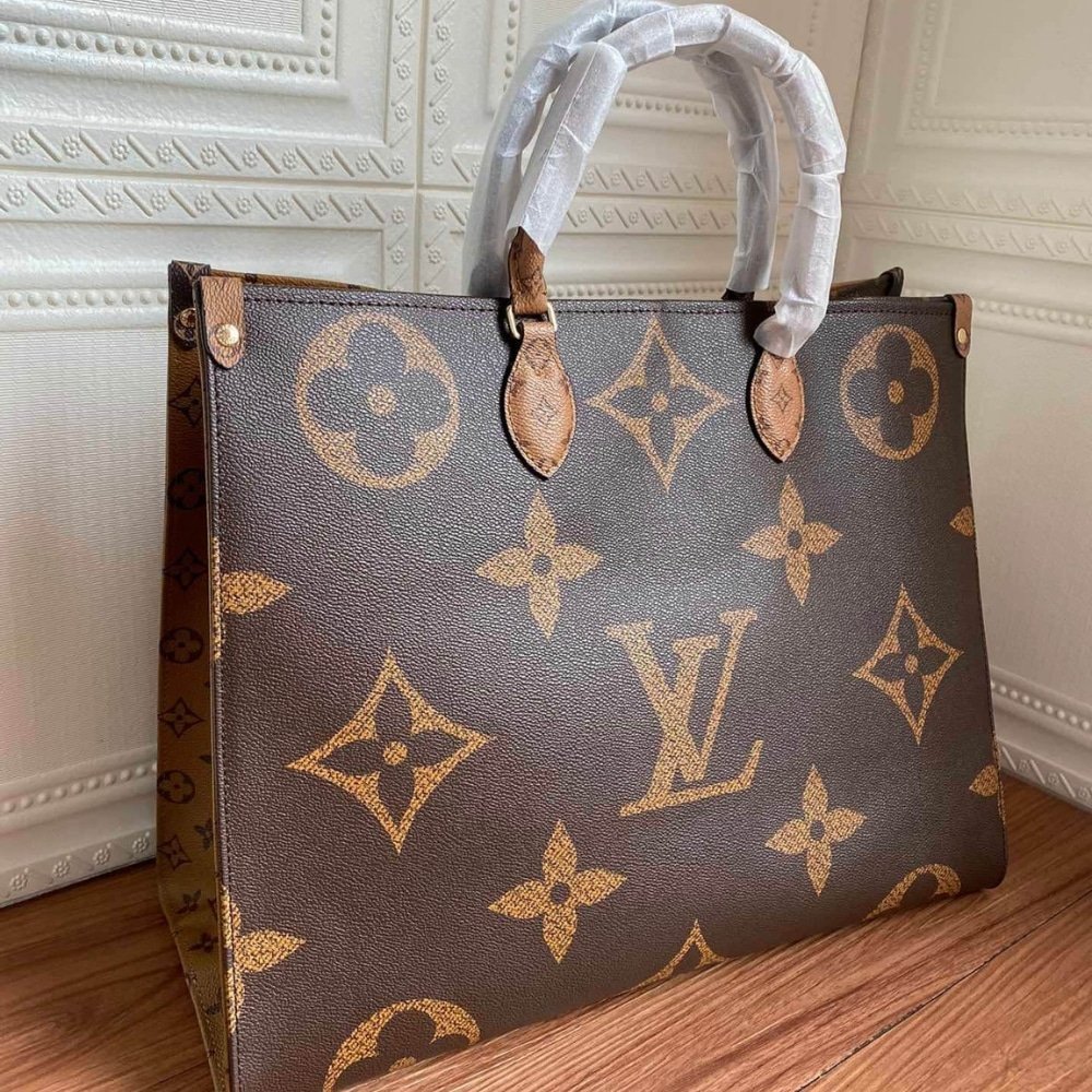 L0vis Vvtt0n Onthego GM Monogram Canvas 41Cm M45320