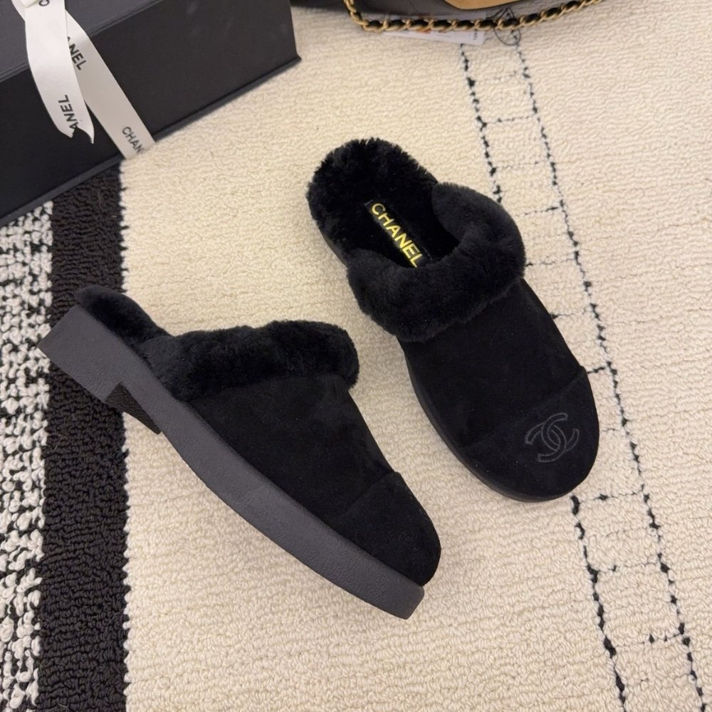 Ch**el Suede Mules Black G45939 B17918 94305