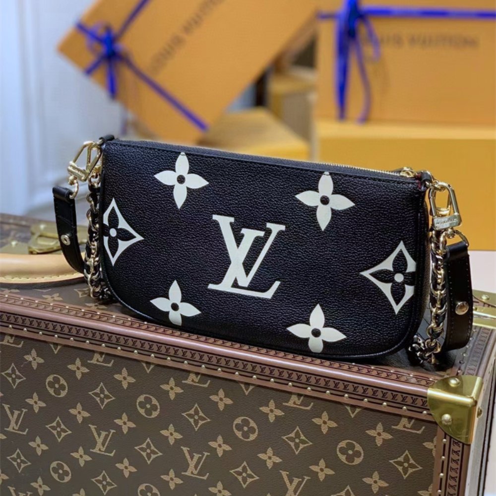 L0vis Vvtt0n Multi Pochette Accessoires Black 25Cm M45777