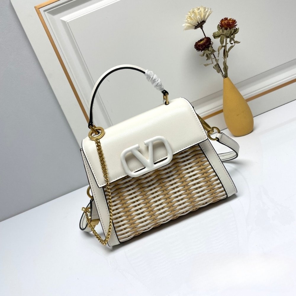 Va1e*ntin0 Garavani Small Vsling Wicker Handbag White 22Cm