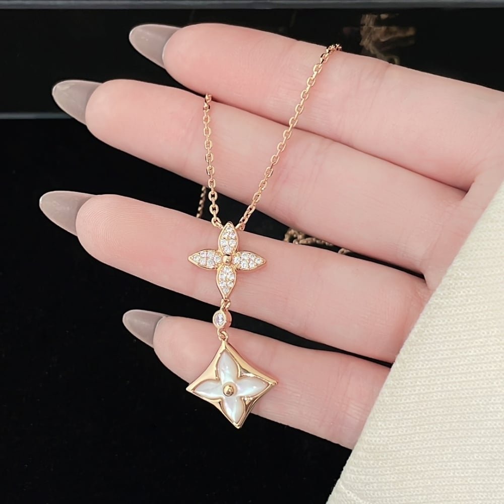 L0vis Vvtt0n Color Blossom Double Star Necklace Q94676