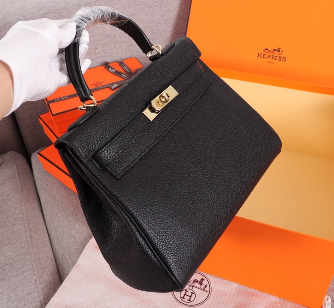H**me5 Kelly Sellier 25 Epsom Gold Hardware Black 25Cm
