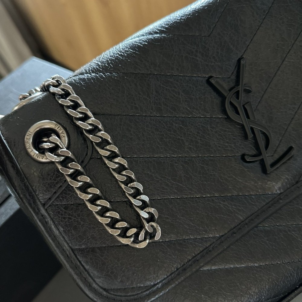 Sa1nt Lau*nt Niki Medium In Vintage Leather Black 28Cm 6331580En041000