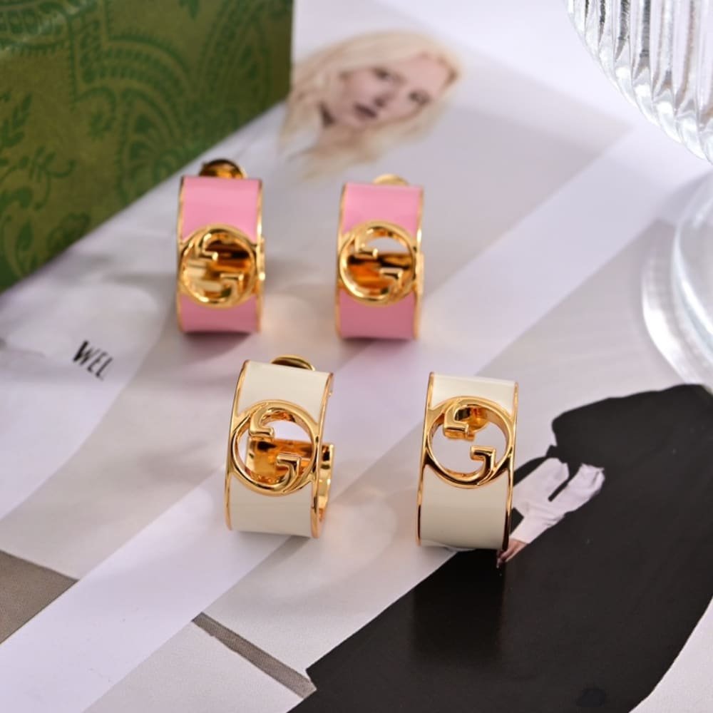 Gvc*1 Blondie Enamel Hoop Earrings Ivory Enamel 796764 J1630 8078