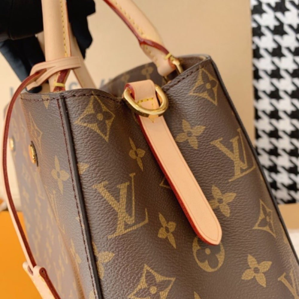 [S*per Vip 1:1] L0vis Vvtt0n Montaigne Bb Monogram Canvas Brown 29Cm M41055