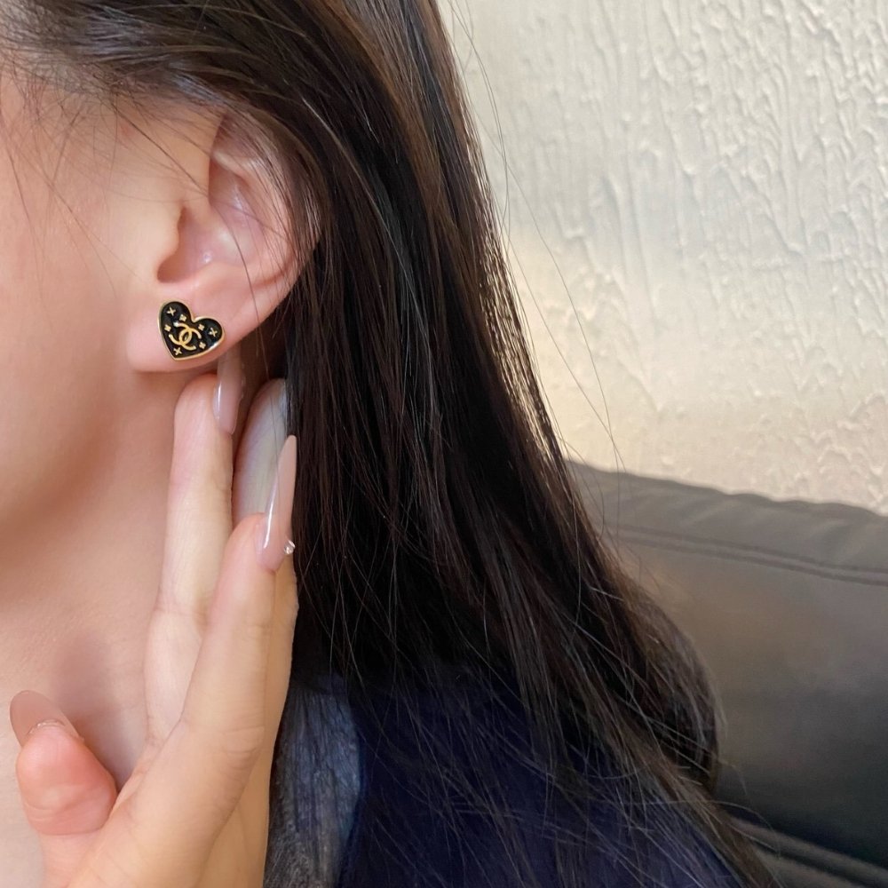 Ch**el Metal Enamel Cc Heart Earrings Gold Black