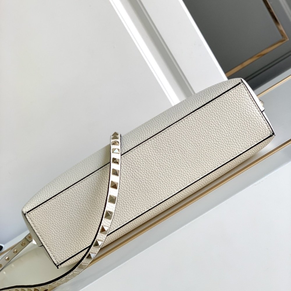 Va1e*ntin0 Garavani Rockstud Small Tote Bag White 28Cm