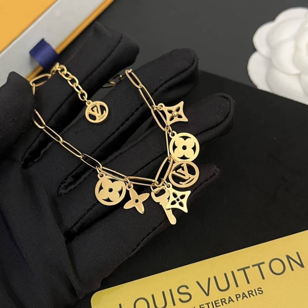L0vis Vvtt0n Icons Bracelet