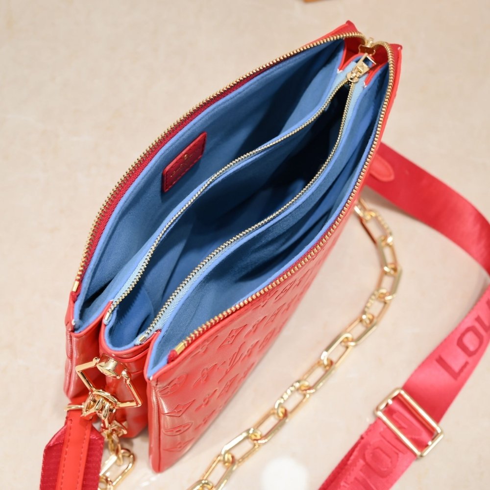L0vis Vvtt0n Coussin PM Red 26Cm M57792