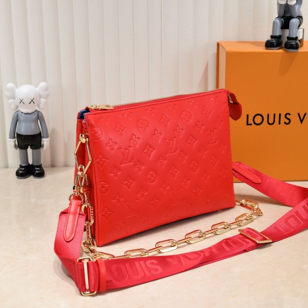 L0vis Vvtt0n Coussin PM Red 26Cm M57792