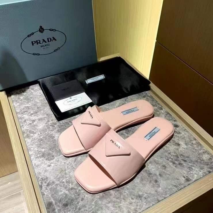 Pra*a Brushed Leather Slide In Pink