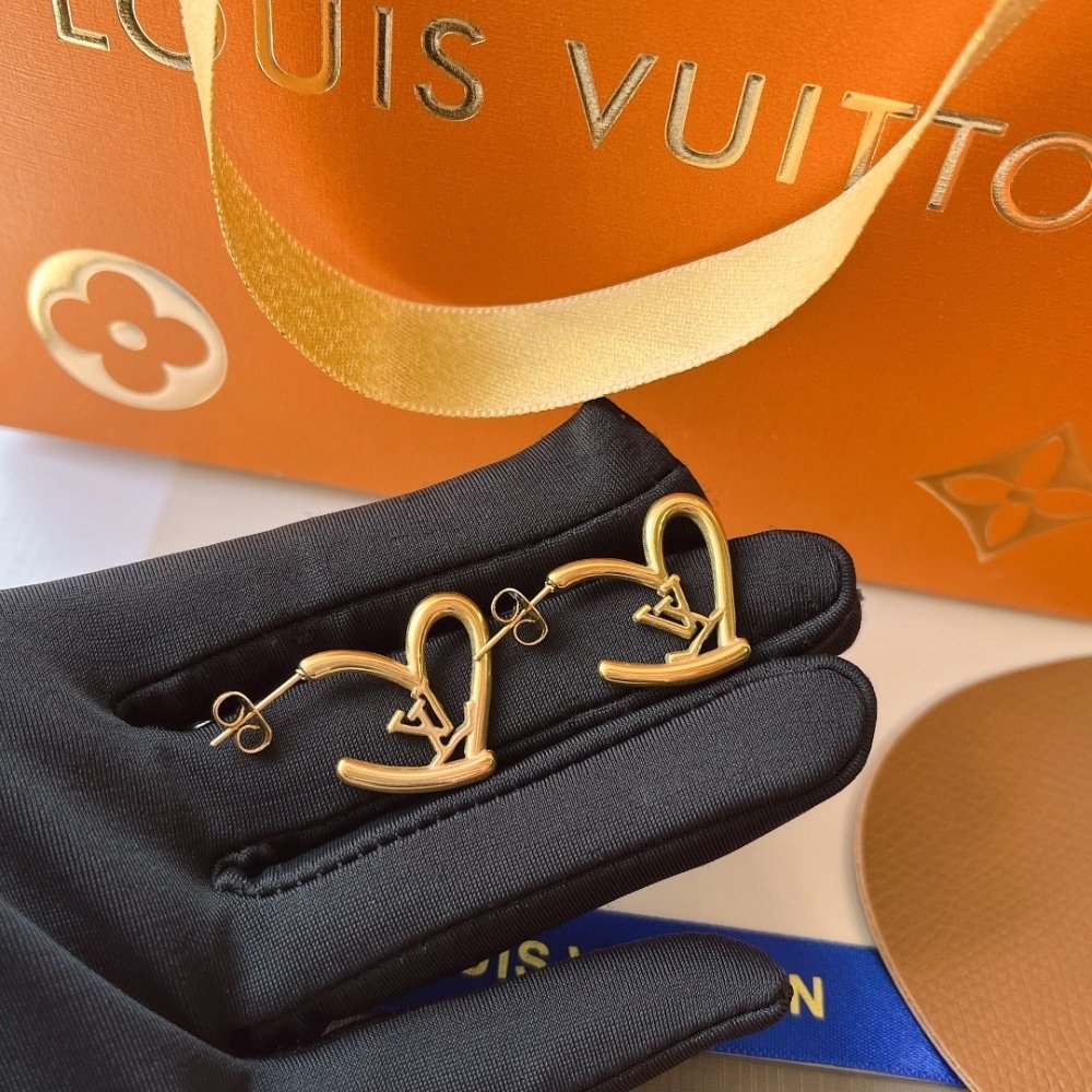 L0vis Vvtt0n Fall In Love Earrings Pm M00463