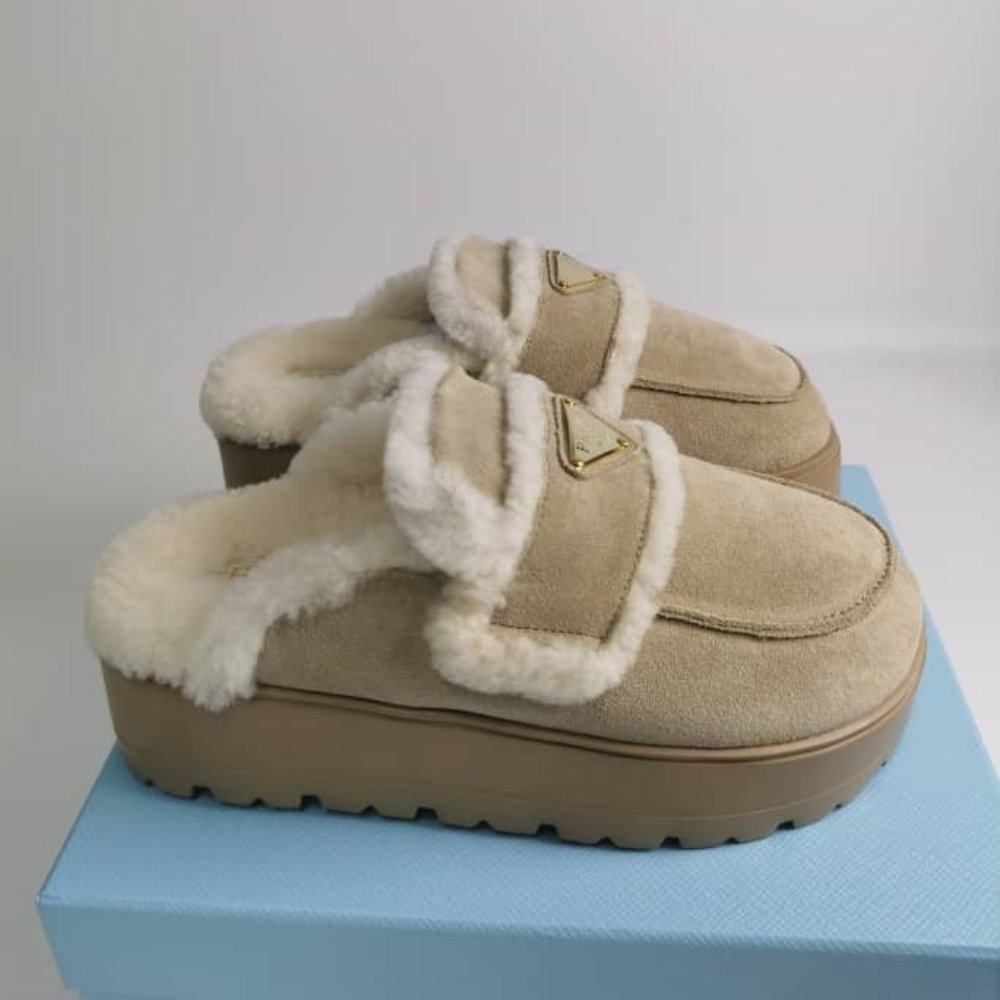 Pra*a Suede And Shearling Slippers Beige 1S711M X0O F0379 F Zg20