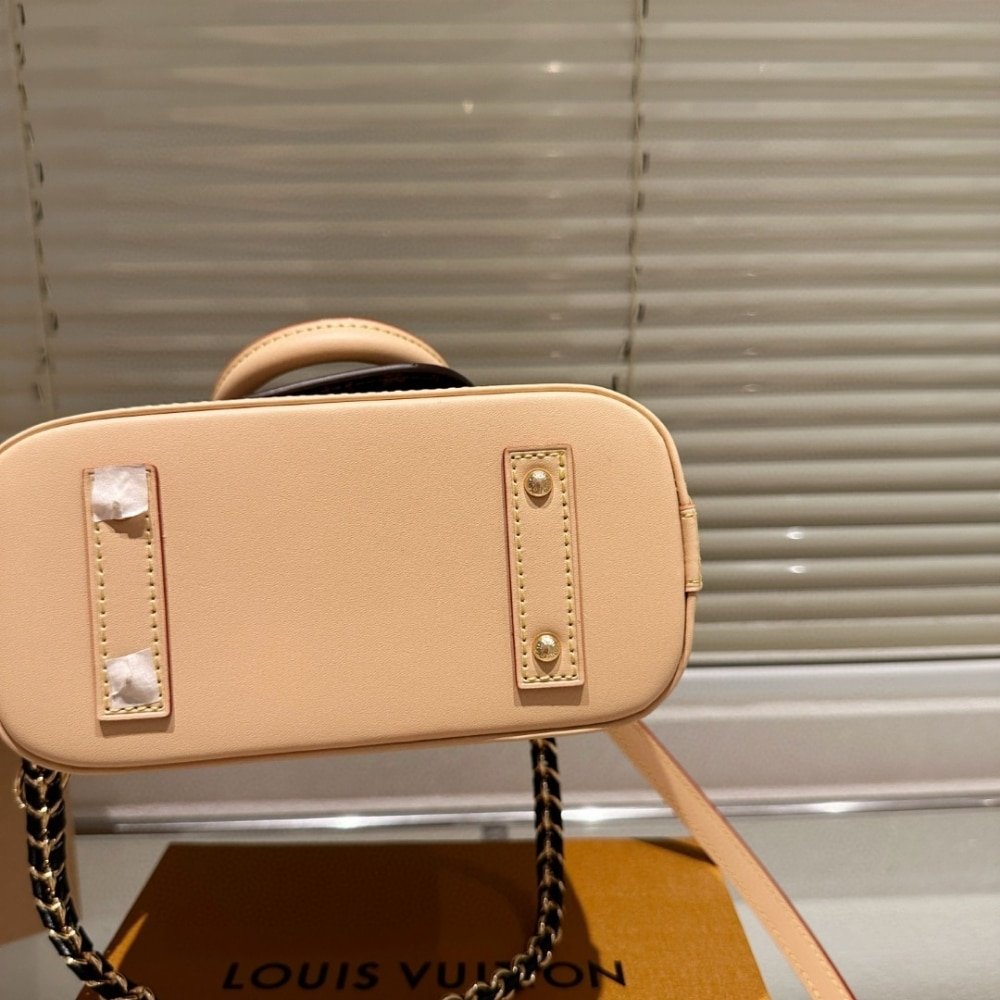 L0vis Vvtt0n Alma Mini Lv And I Monogram Brown 25Cm K00016