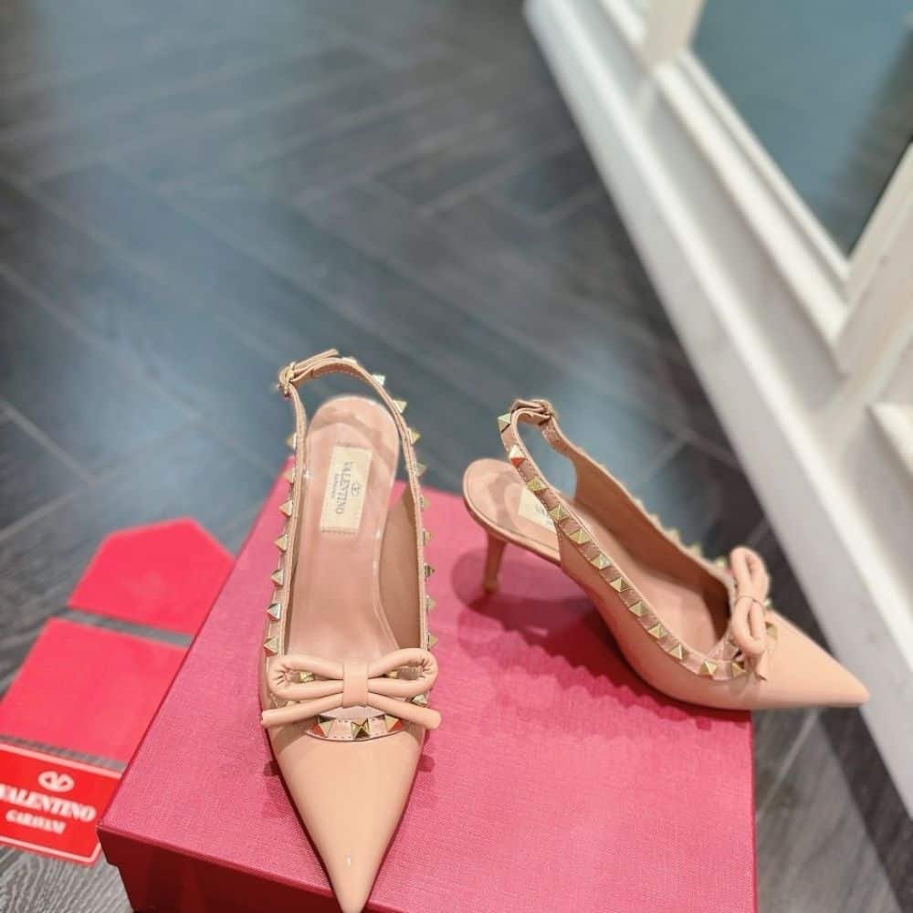 Va1e*ntin0 Rockstud Bow Slingback Pump In Patent With Matching Studs Cinnamon Pink Ws0Ib8Tzegf10