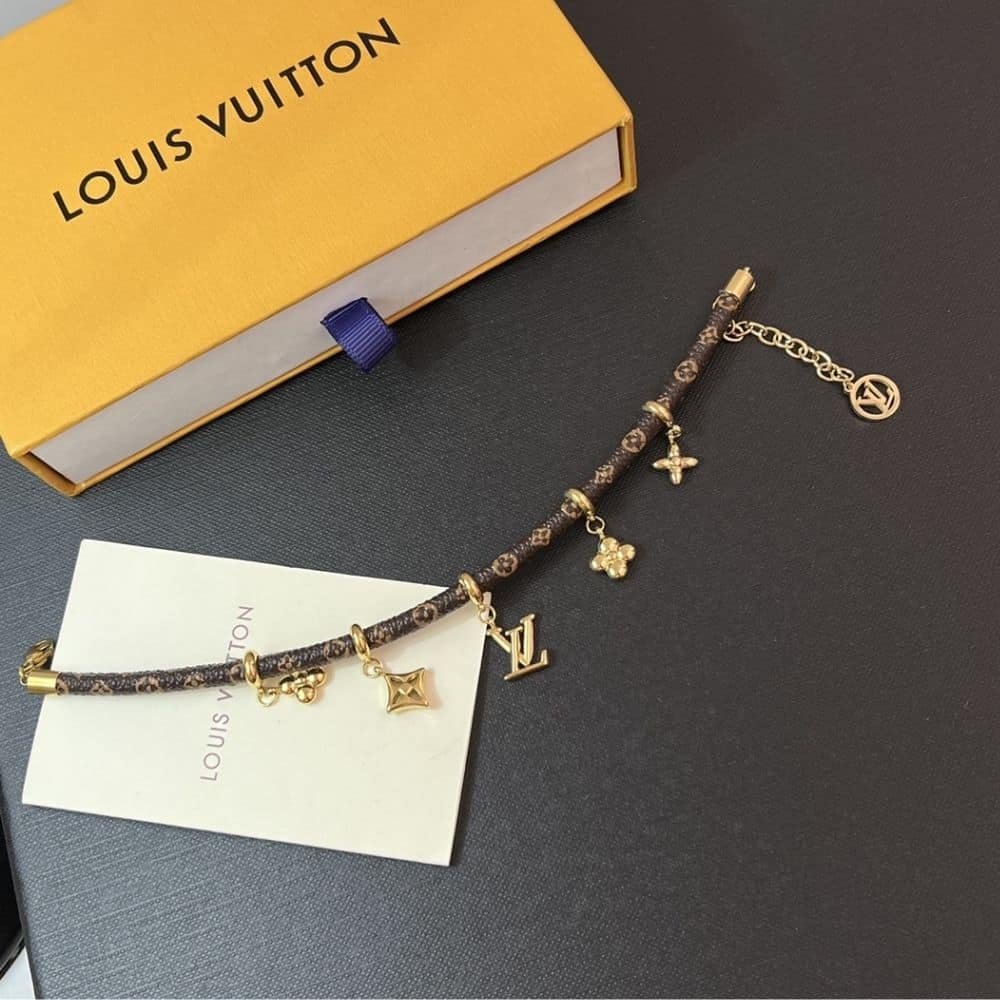 L0vis Vvtt0n Lv Blooming Bracelet M8433Z