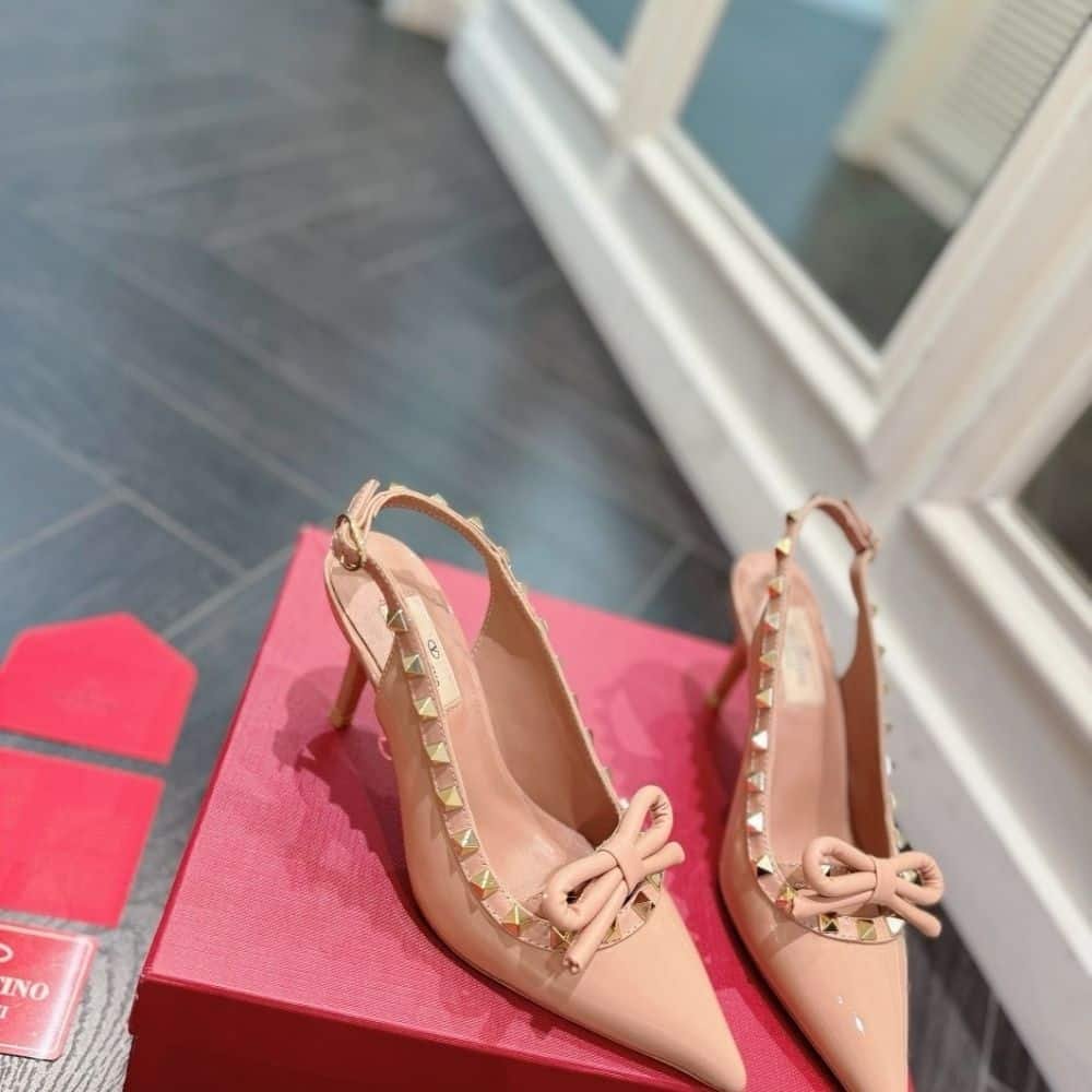 Va1e*ntin0 Rockstud Bow Slingback Pump In Patent With Matching Studs Cinnamon Pink Ws0Ib8Tzegf10
