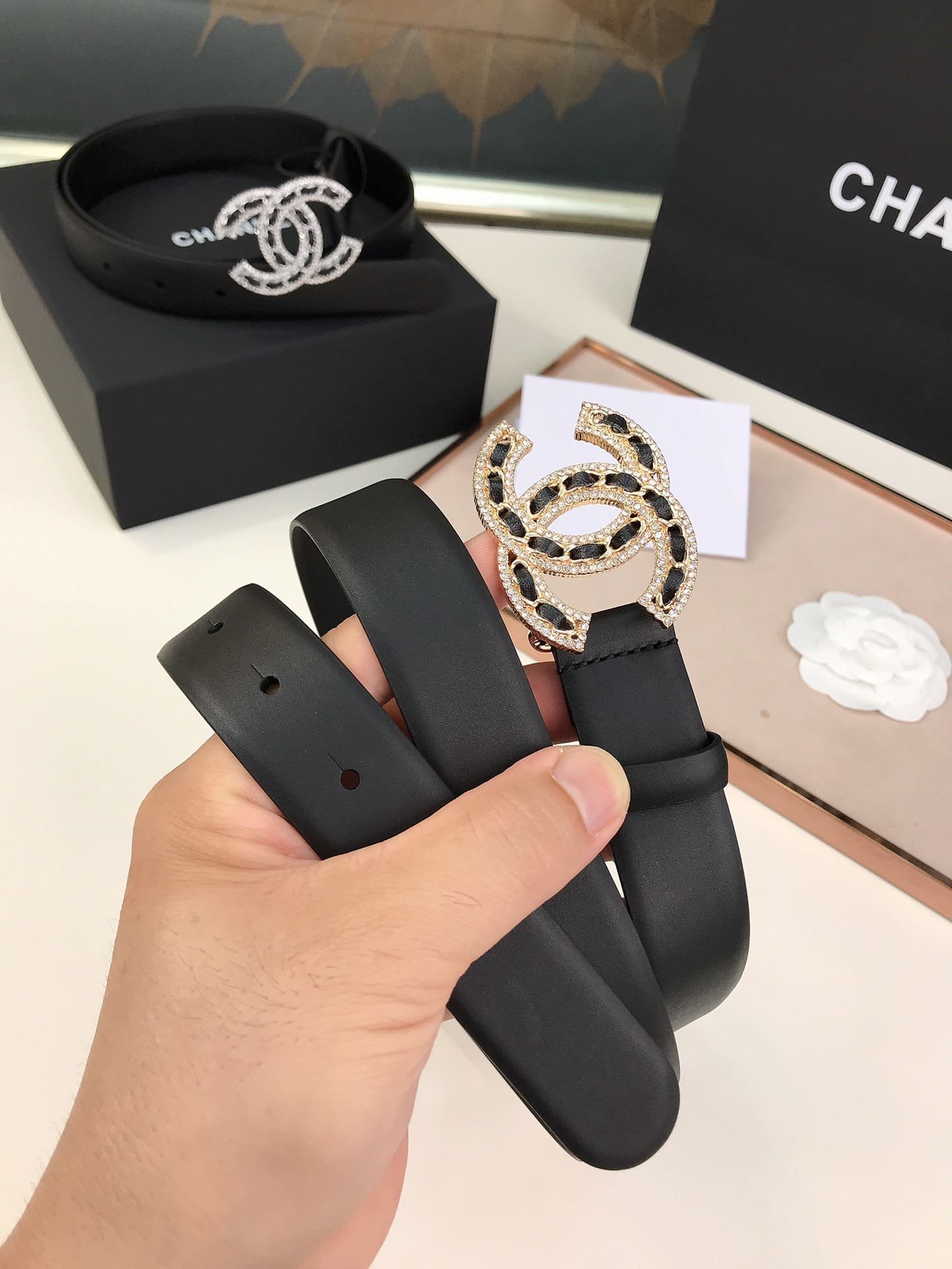 Ch**el Glass Pearls Crystal Gold Black Belt 28Mm