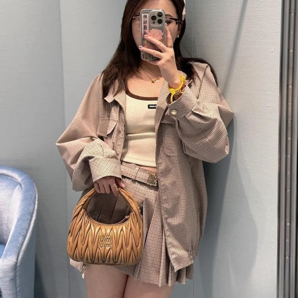 M1um1u Wander Matelassé Nappa Hobo Bag Caramel 23Cm 5Bc125 An88 F098L V Ooy