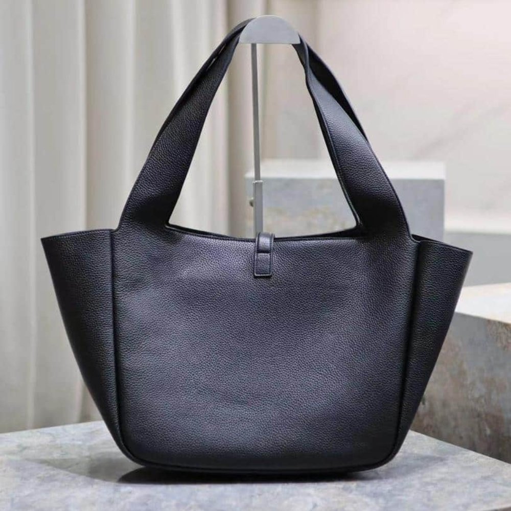 Sa1nt Lau*nt Le 5 À 7 Bea In Grained Leather Black 50Cm 763435Aaduu1000