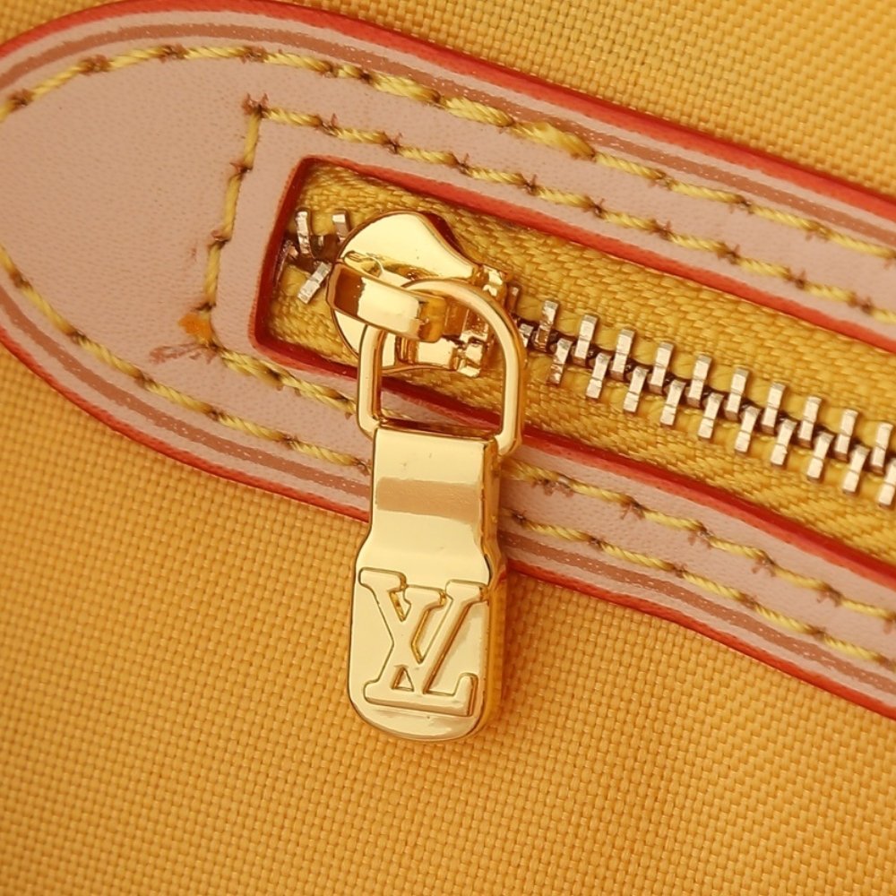 L0vis Vvtt0n Neverfull Mm Damier Canvas Peach 31Cm N40668