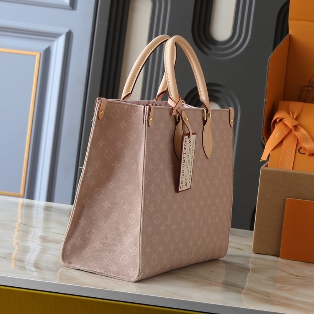 L0vis Vvtt0n Onthego Organizer Meowgram Beige 37Cm M15136