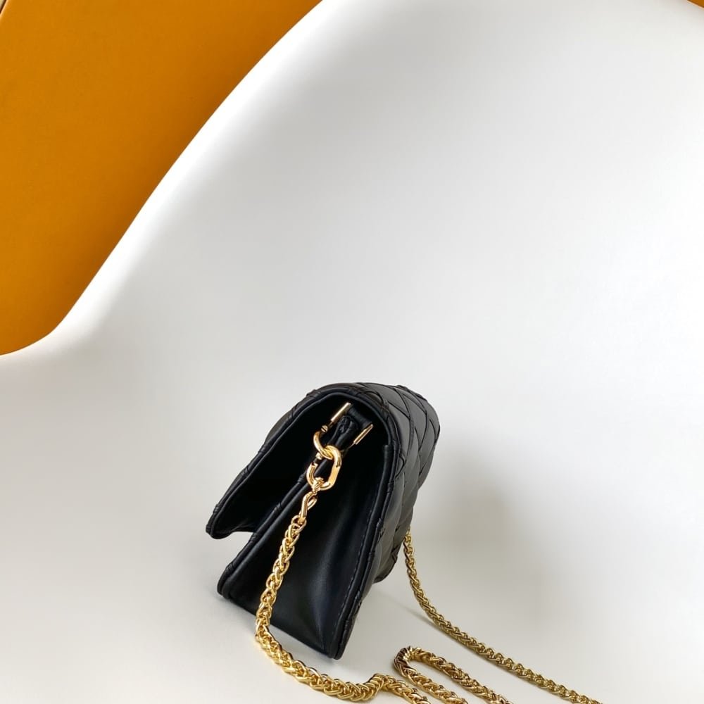 L0vis Vvtt0n Wallet On Chain Go 14 Black M13139