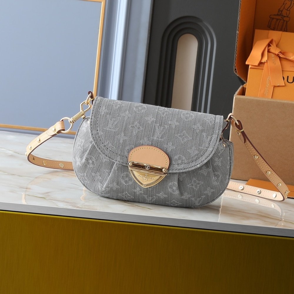 L0vis Vvtt0n Sunset Monogram Denim Grey 27Cm