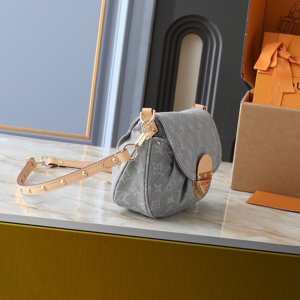L0vis Vvtt0n Sunset Monogram Denim Grey 27Cm