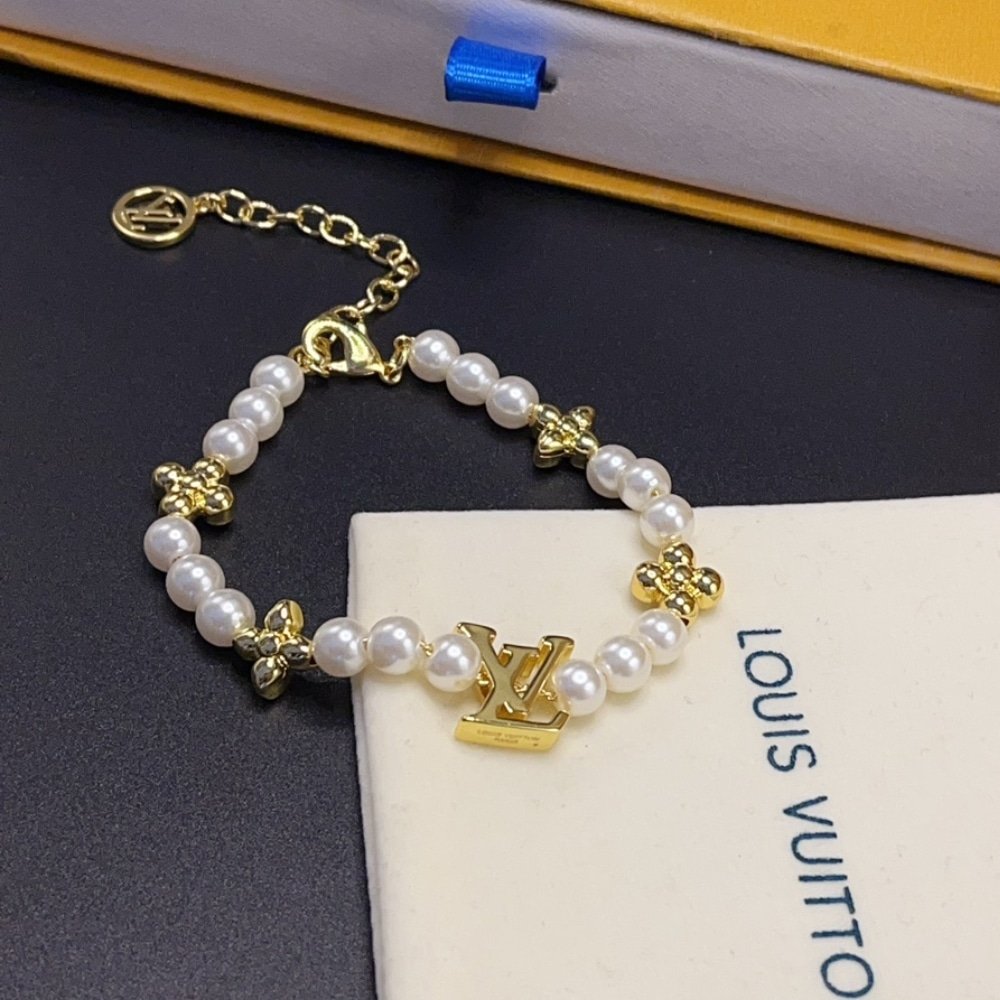 L0vis Vvtt0n My Lv Pearl Bracelet M1129A