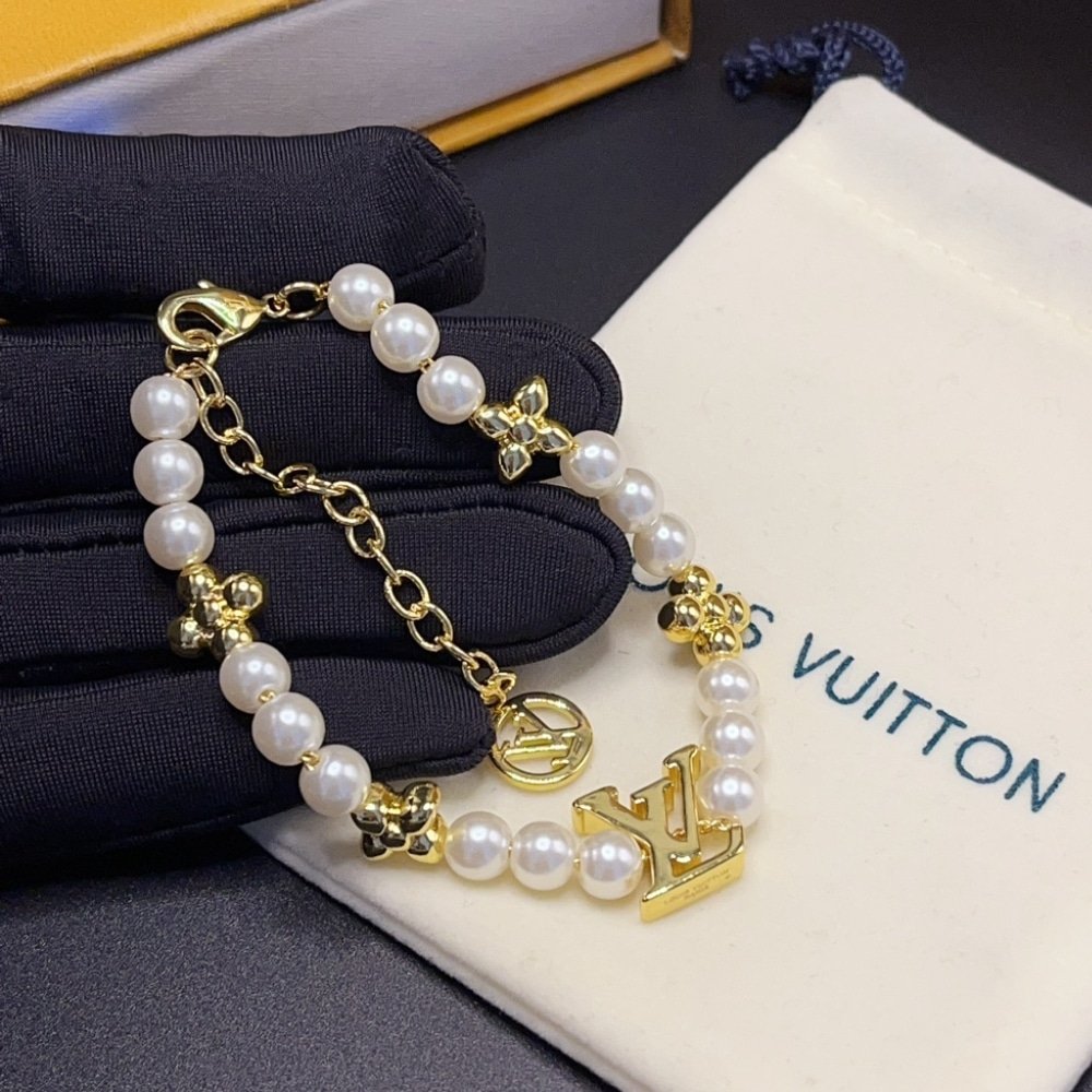L0vis Vvtt0n My Lv Pearl Bracelet M1129A