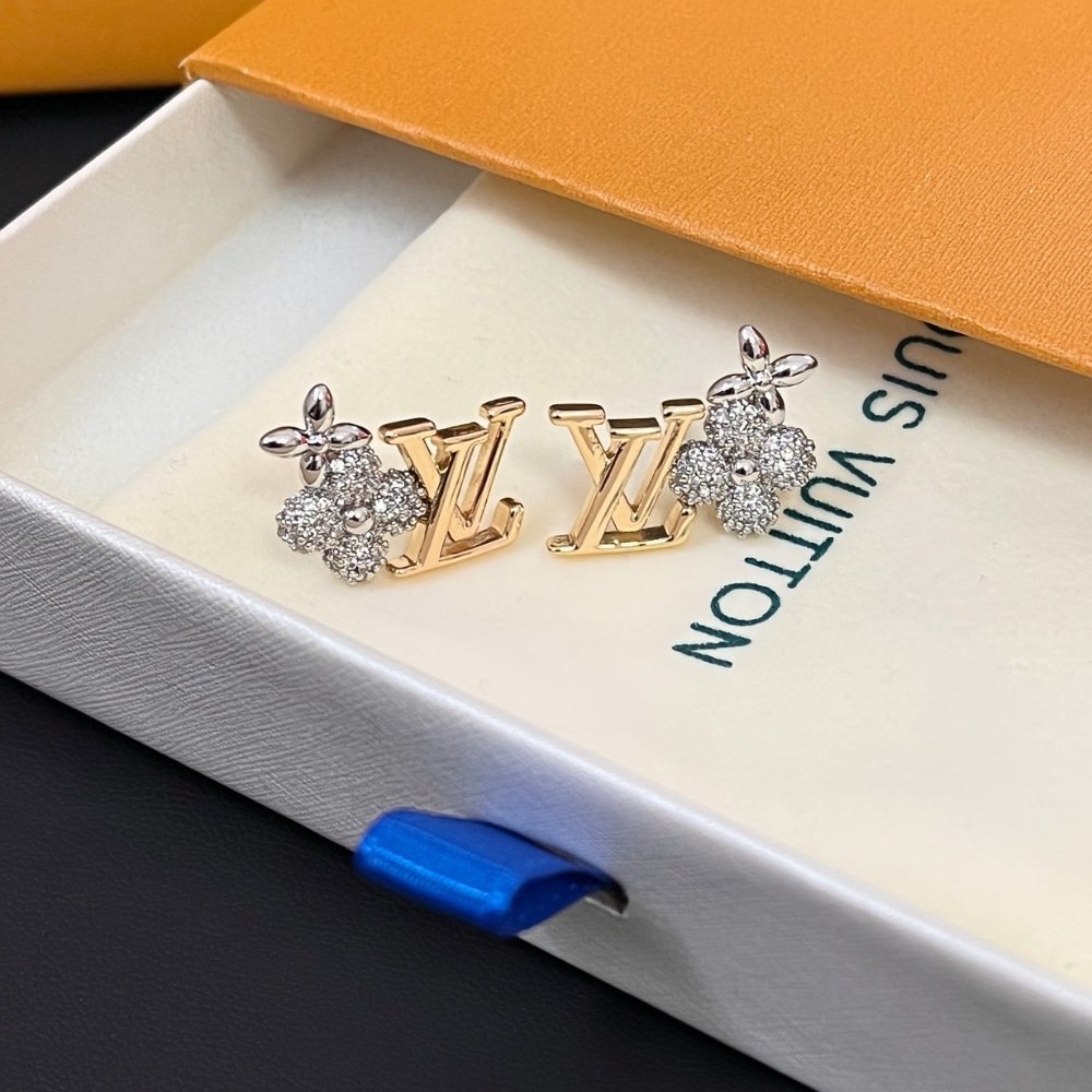 L0vis Vvtt0n Gram Earrings M01264