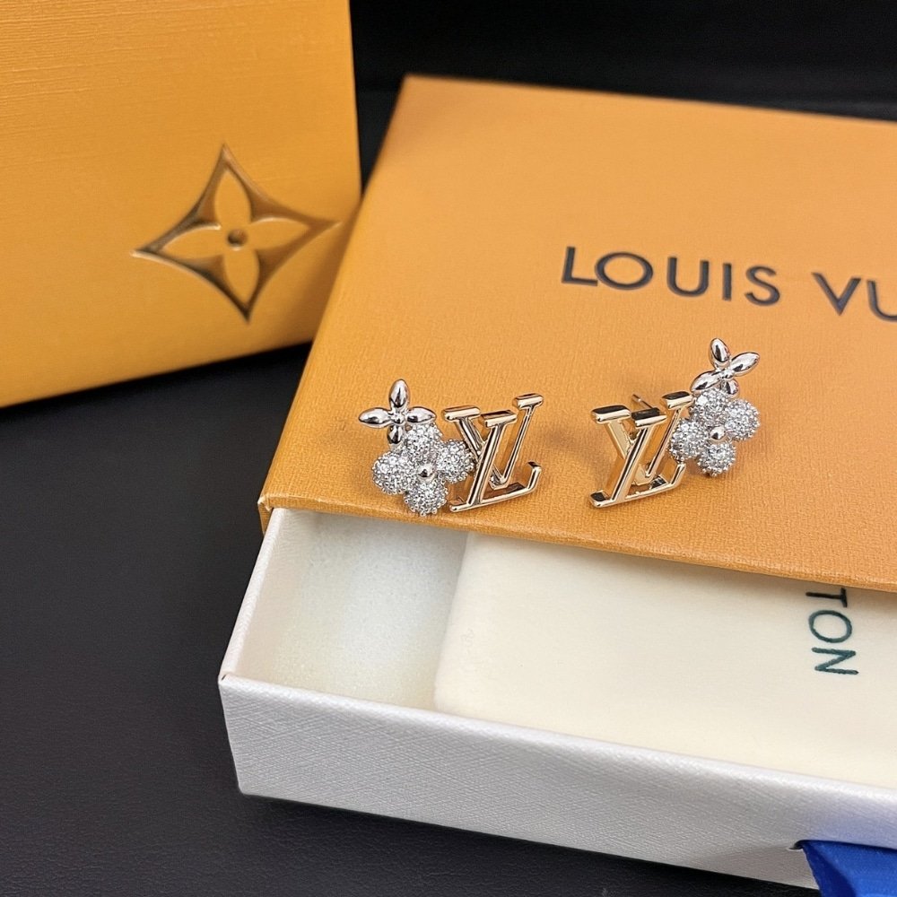 L0vis Vvtt0n Gram Earrings M01264