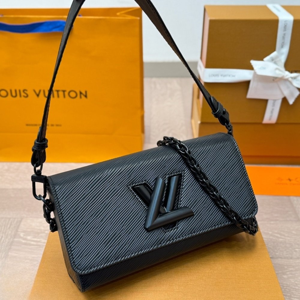 L0vis Vvtt0n Twist West Bag Black 23Cm M25336