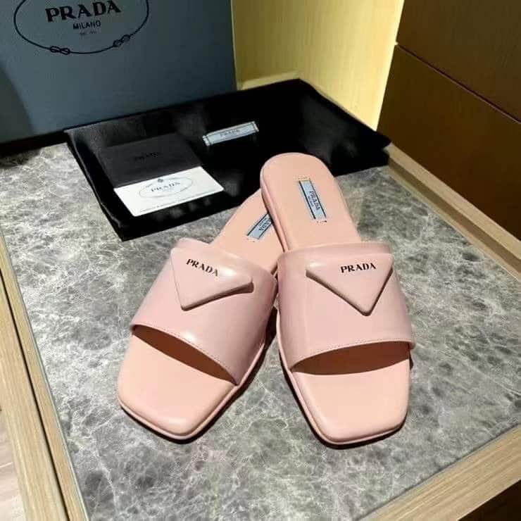Pra*a Brushed Leather Slide In Pink