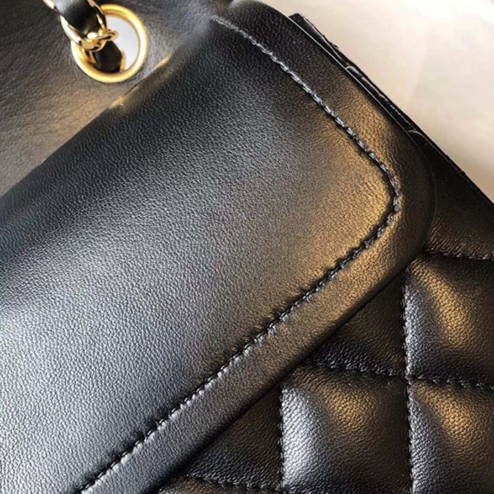 Ch**el Classic 11.12 Handbag Gold Tone Metal Black 25Cm A01112 Y01295 94305