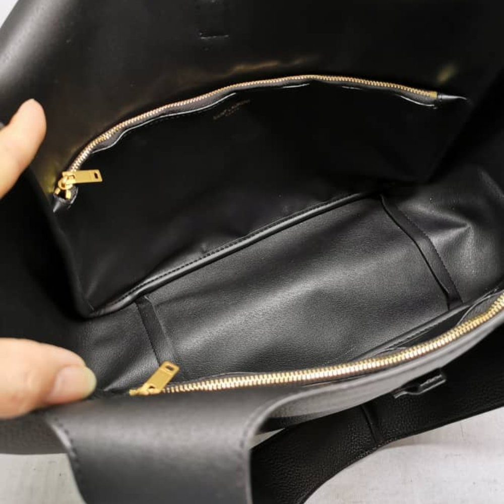 Sa1nt Lau*nt Le 5 À 7 Bea In Grained Leather Black 50Cm 763435Aaduu1000