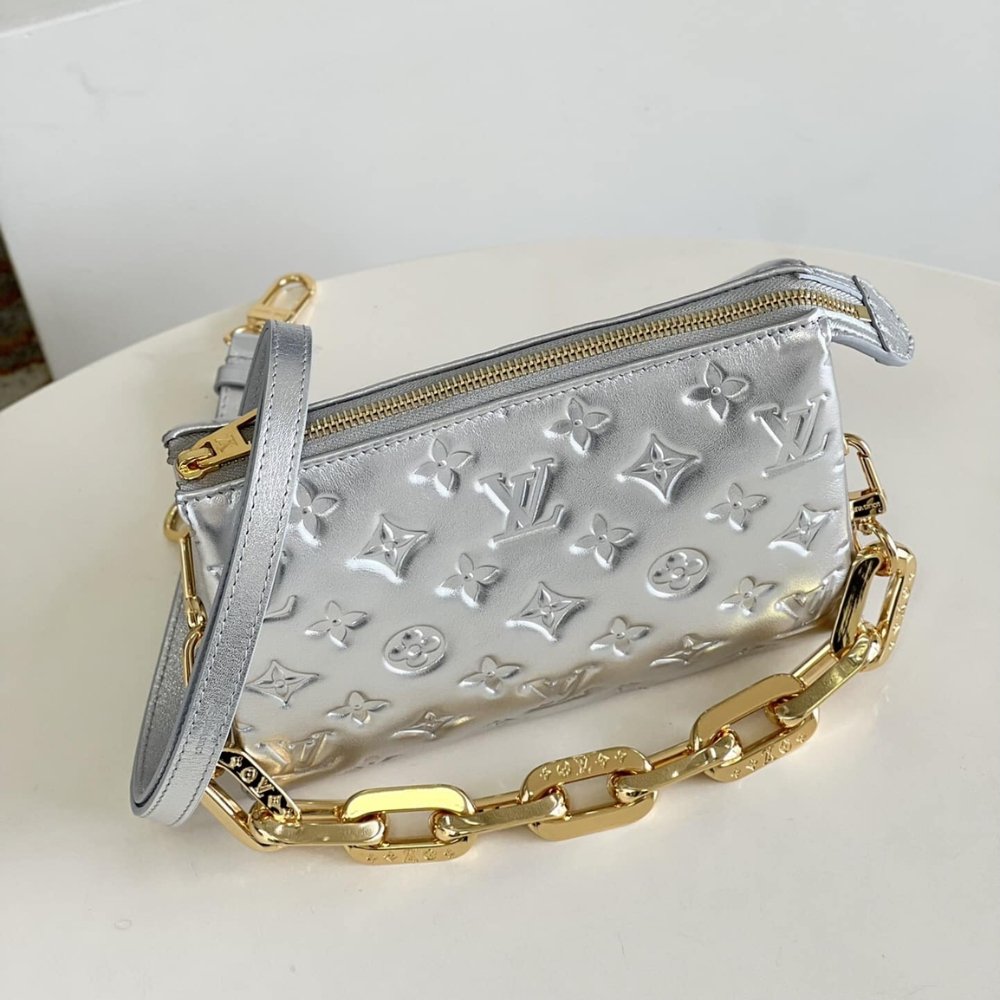L0vis Vvtt0n Coussin Bb Silver 21Cm M20567