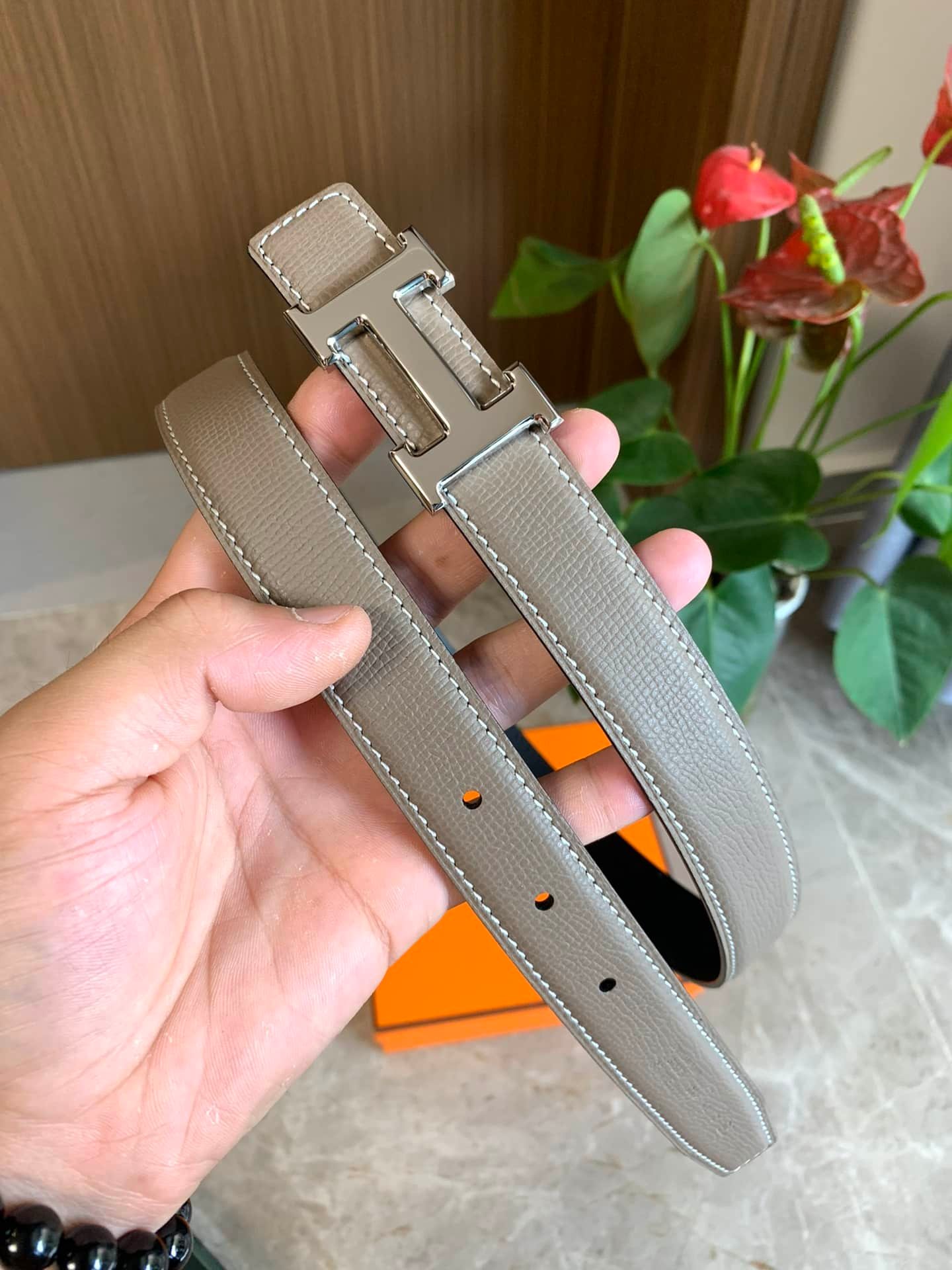 H**me5 Mini H Belt Buckle And Reversible Leather Strap Silver Grey 24Mm H079645Ck05