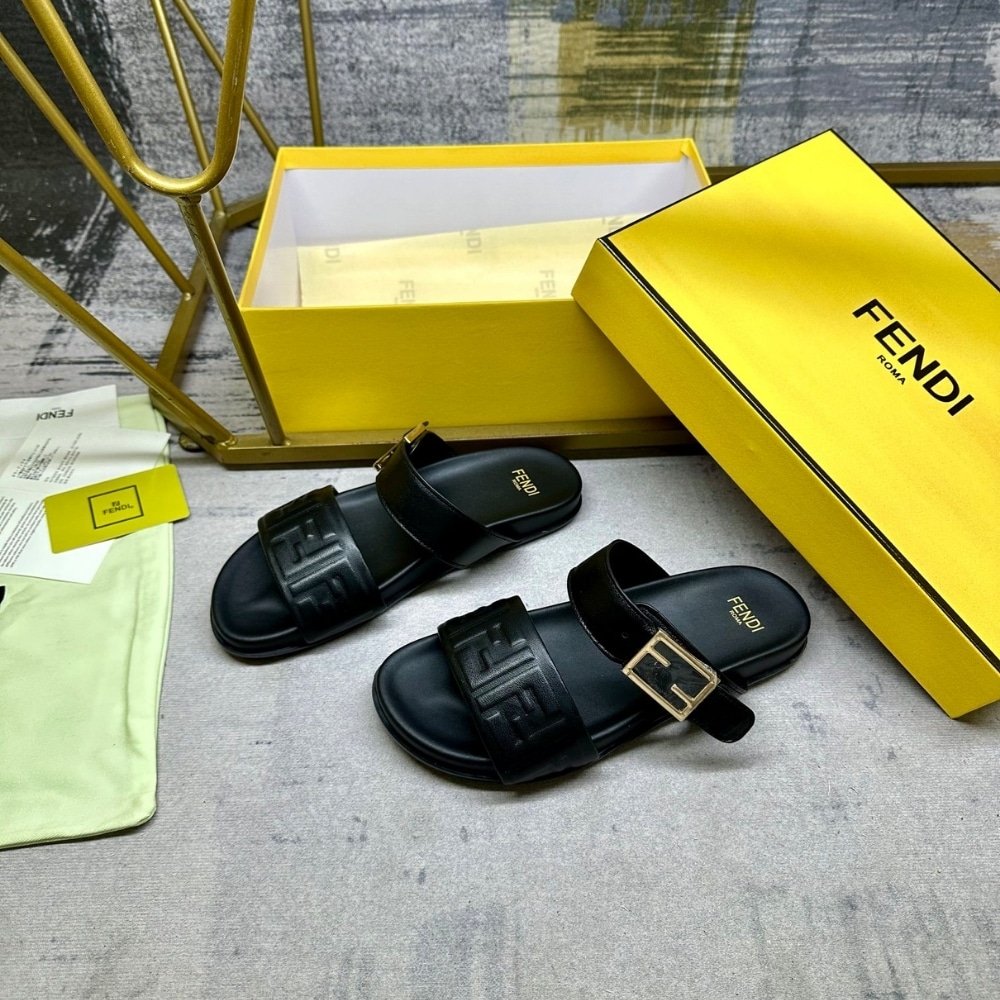 F**di Feel Nappa Leather Slides Black 8X8710Abohf0Abb