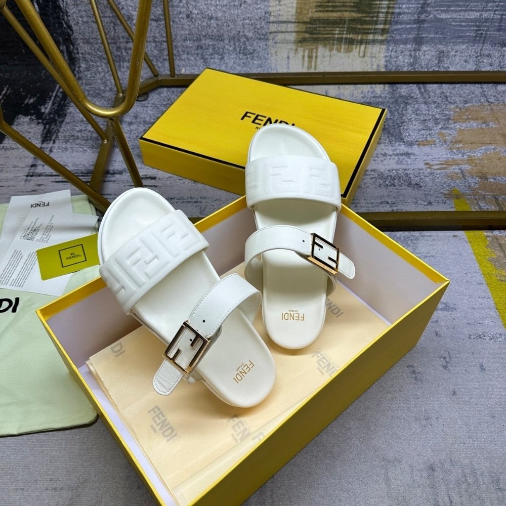 F**di Feel Nappa Leather Slides White 8X8710Abohf1Svv