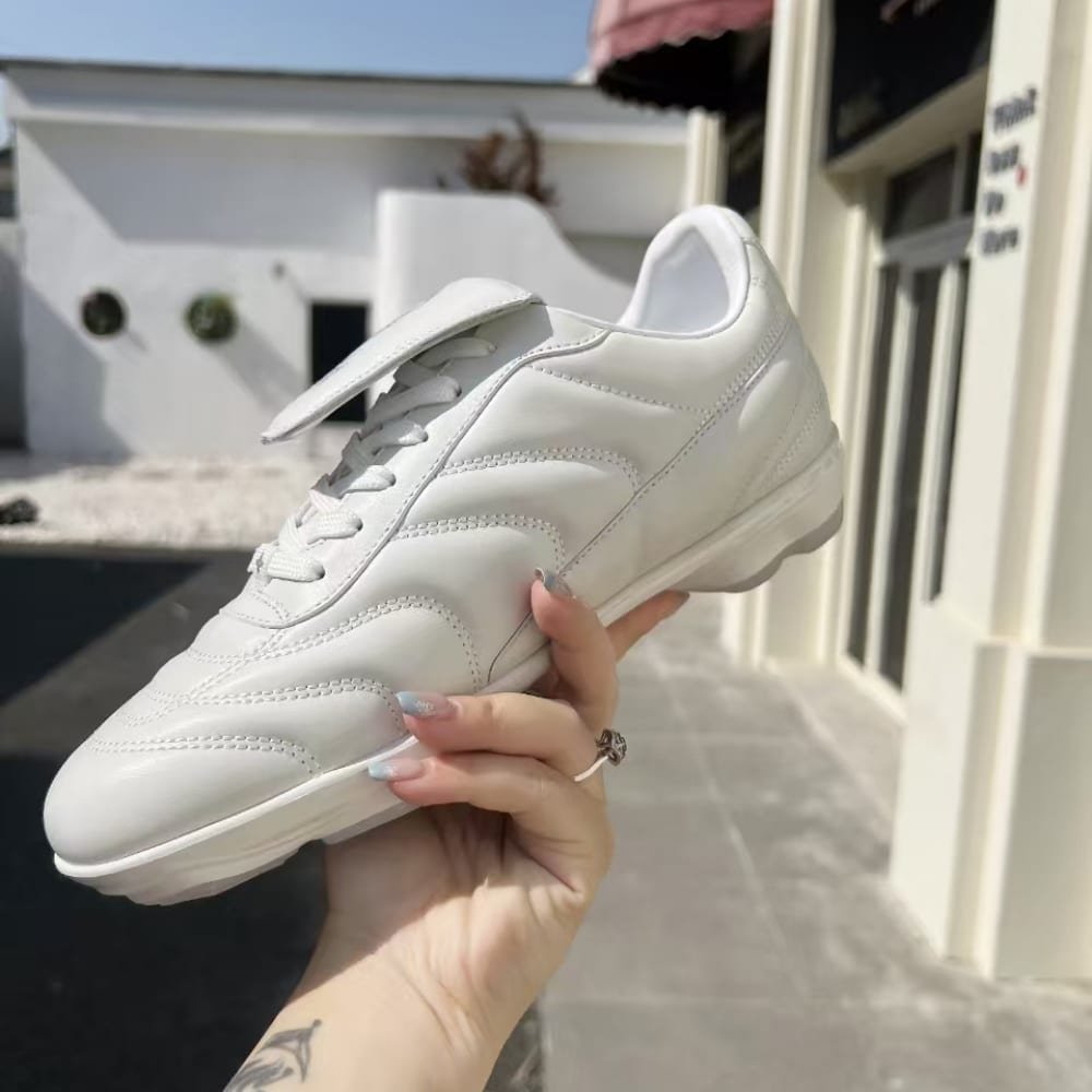 L0vis Vvtt0n Footprint Soccer Sneaker White 1Ahdoi
