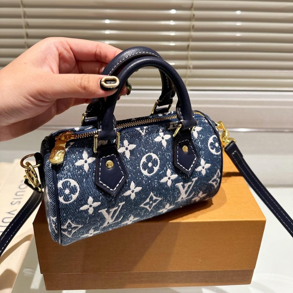 L0vis Vvtt0n Nano Speedy Denim Blue 17Cm M81168