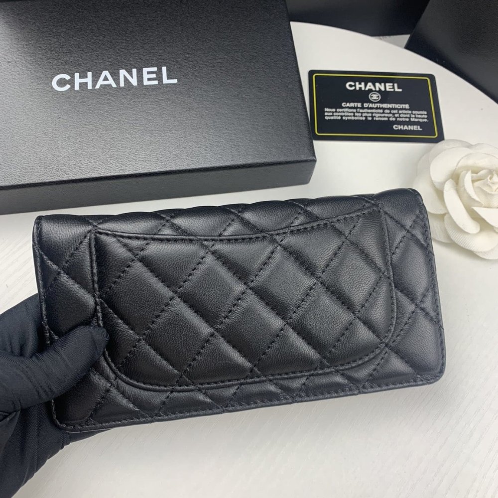 Ch**el Quilted Classic Long Flap Wallet With Silver Hardware Black 19Cm