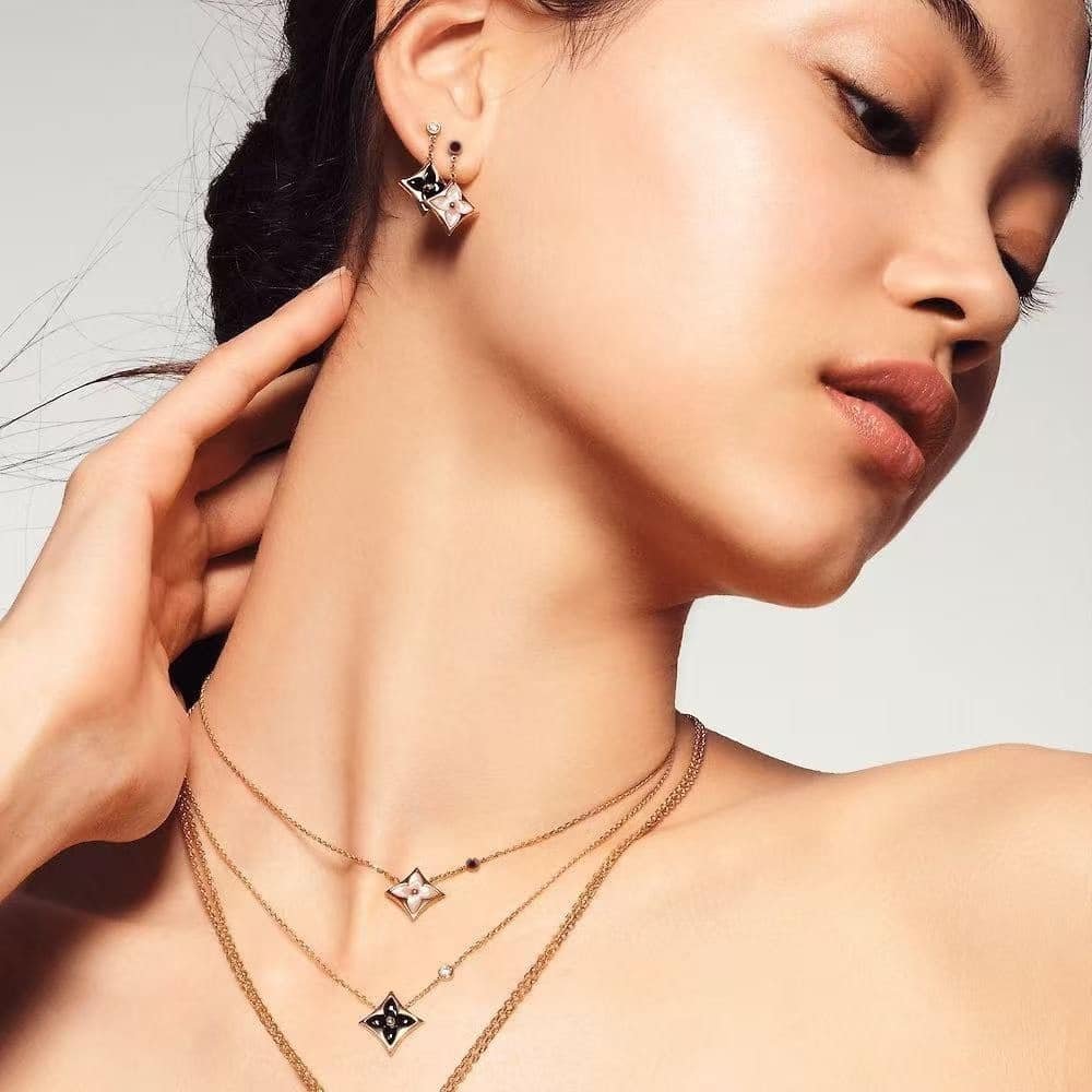 L0vis Vvtt0n Color Blossom Bb Star Necklace Red Gold