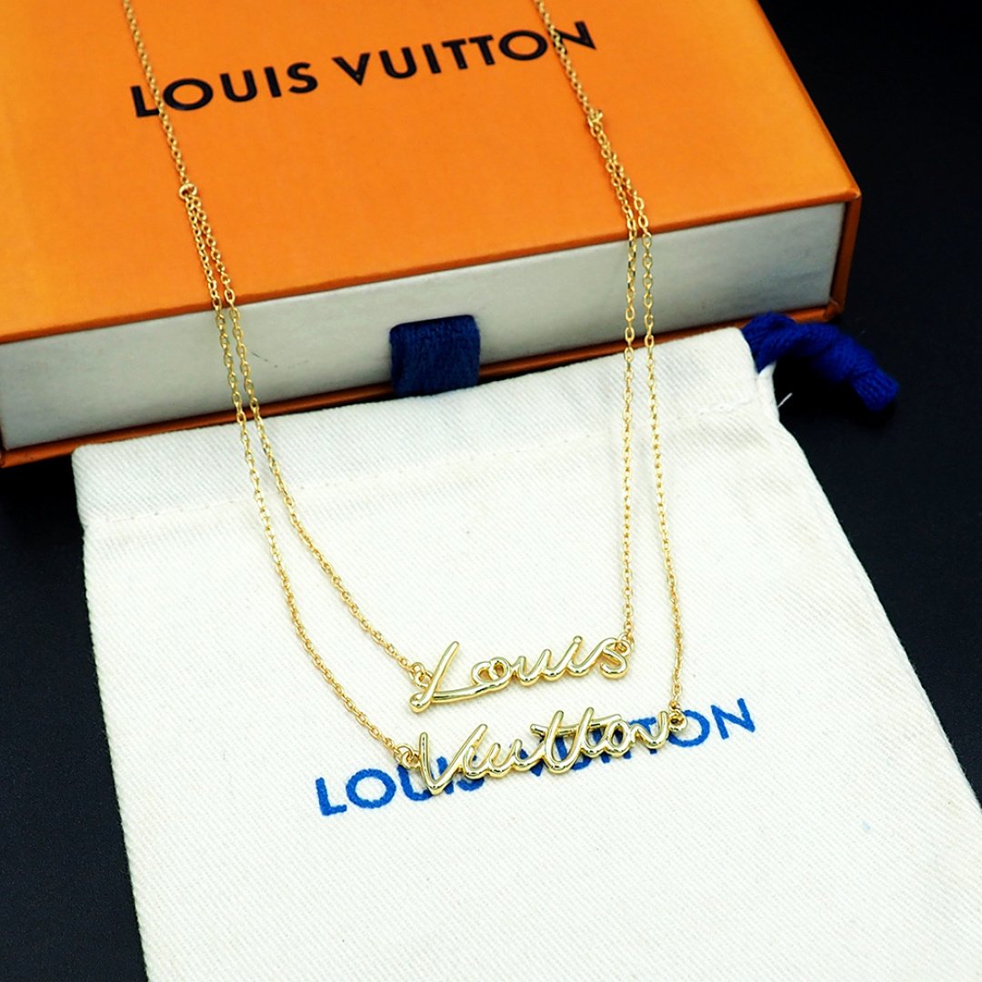 L0vis Vvtt0n Lv Script Necklace Gold M03263