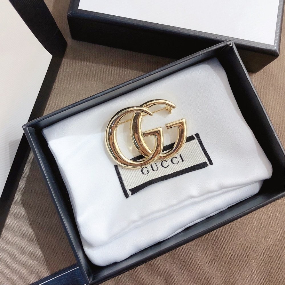 Gvc*1 Gg Brooch Gold