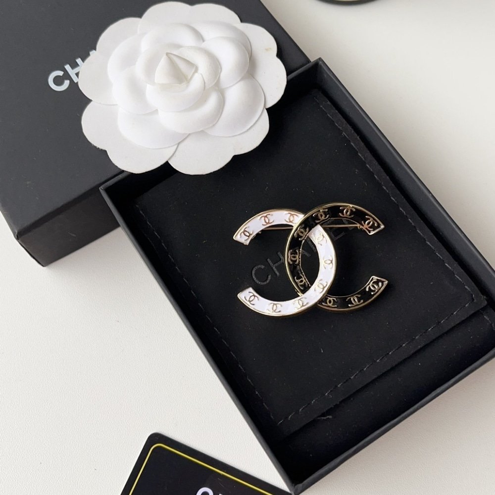 Ch**el Cc Brooch Black And White