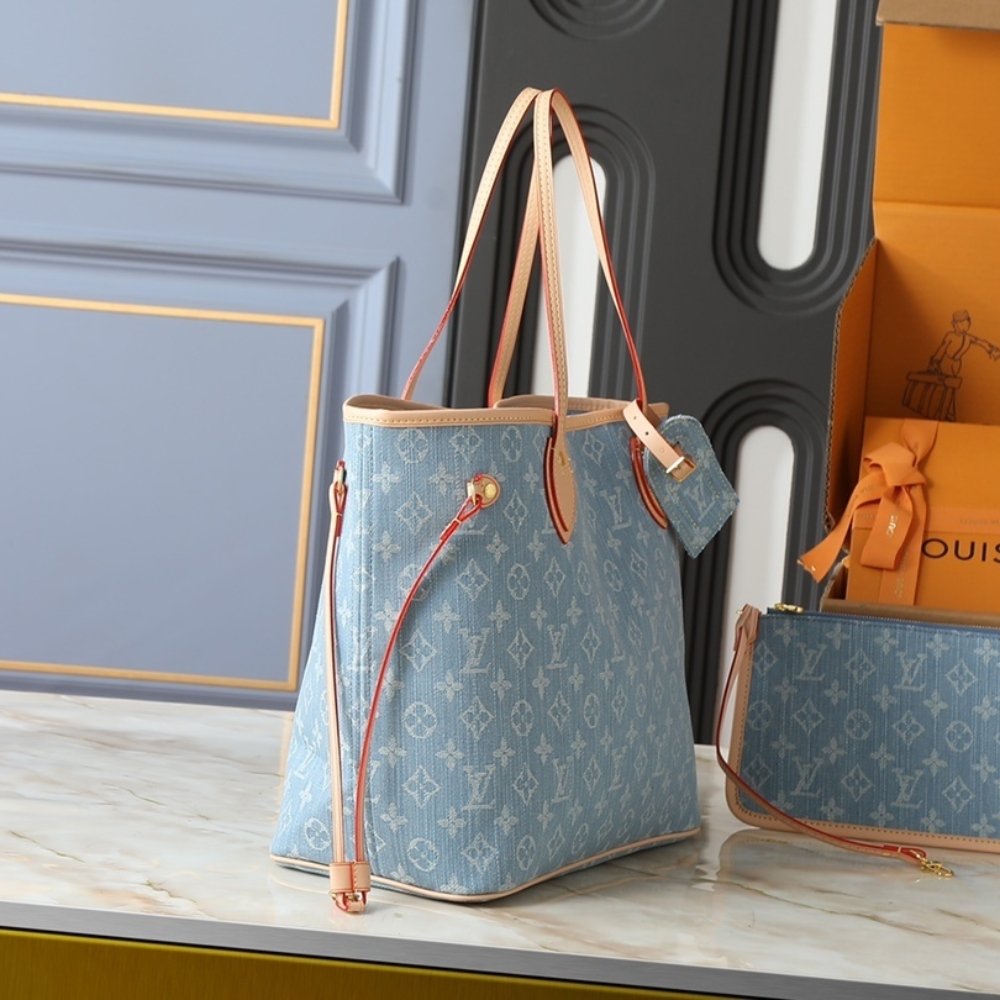 L0vis Vvtt0n Neverfull MM Bag Monogram Denim Blue 31Cm