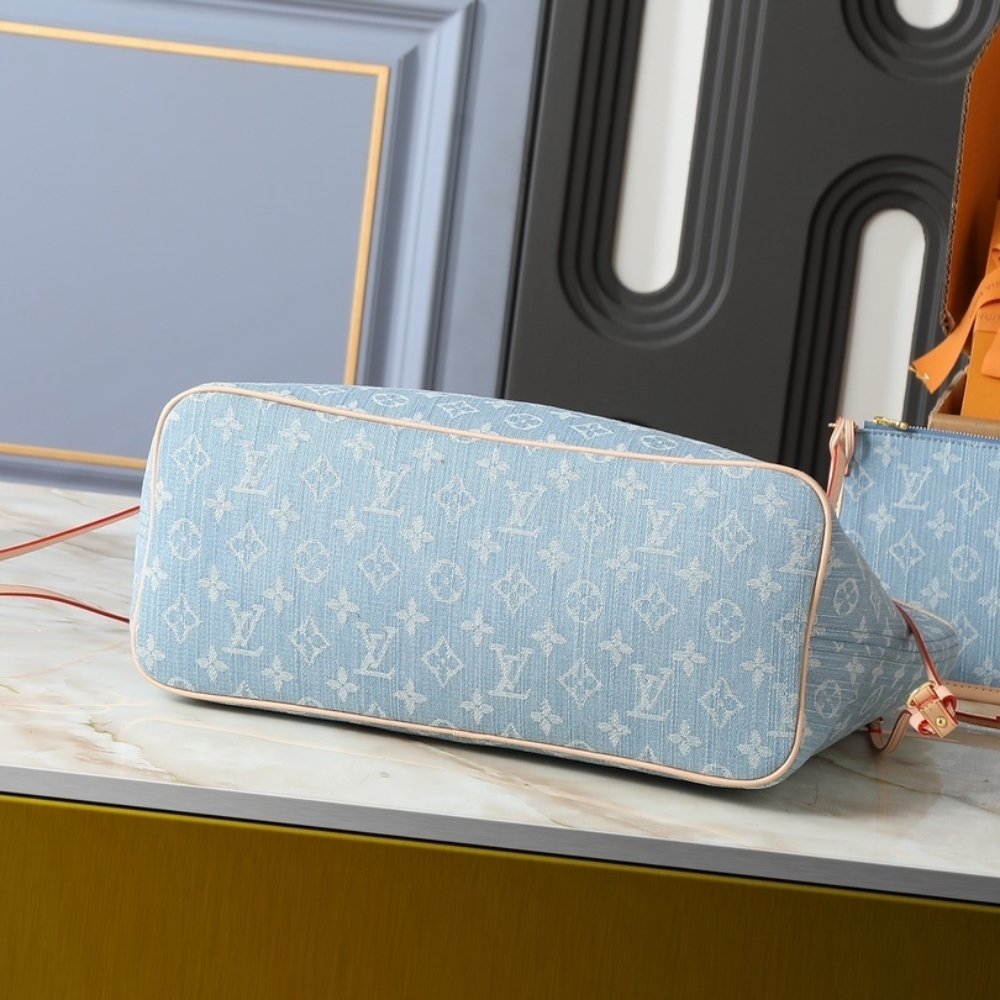 L0vis Vvtt0n Neverfull MM Bag Monogram Denim Blue 31Cm
